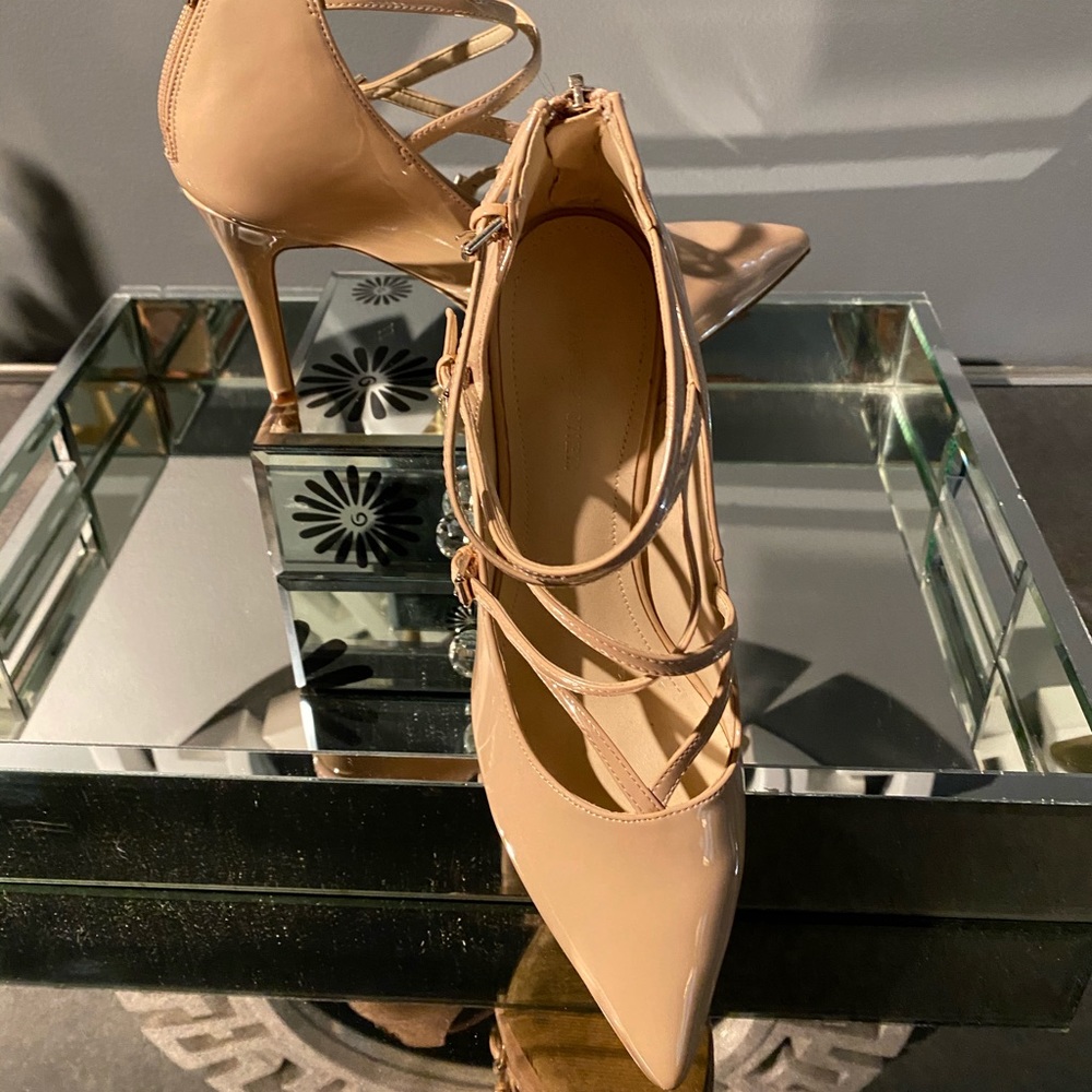 Marc Fischer nude heels